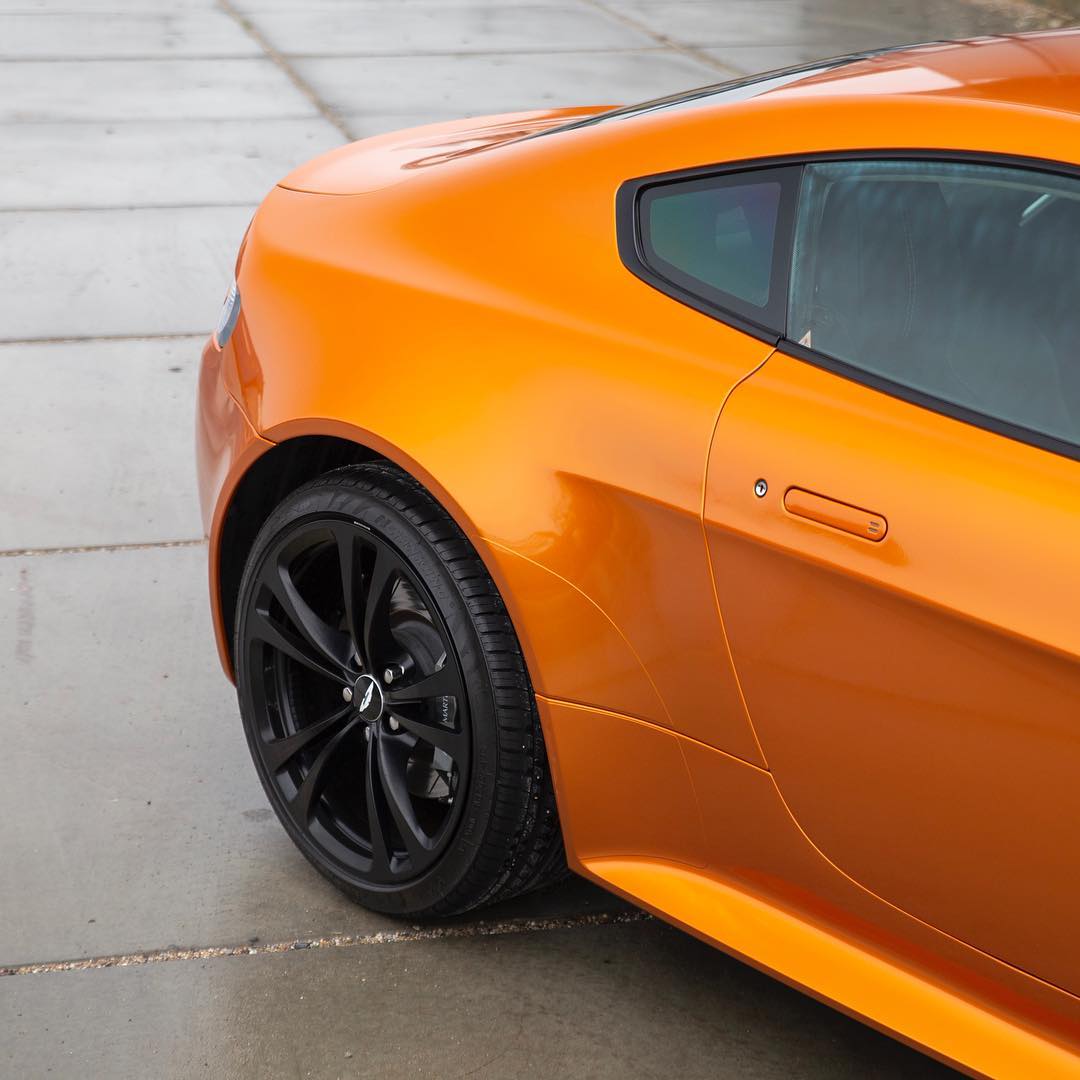 Aston Martin|Super Glossy Orange Poppy Vinyl Wrap|Eowrap