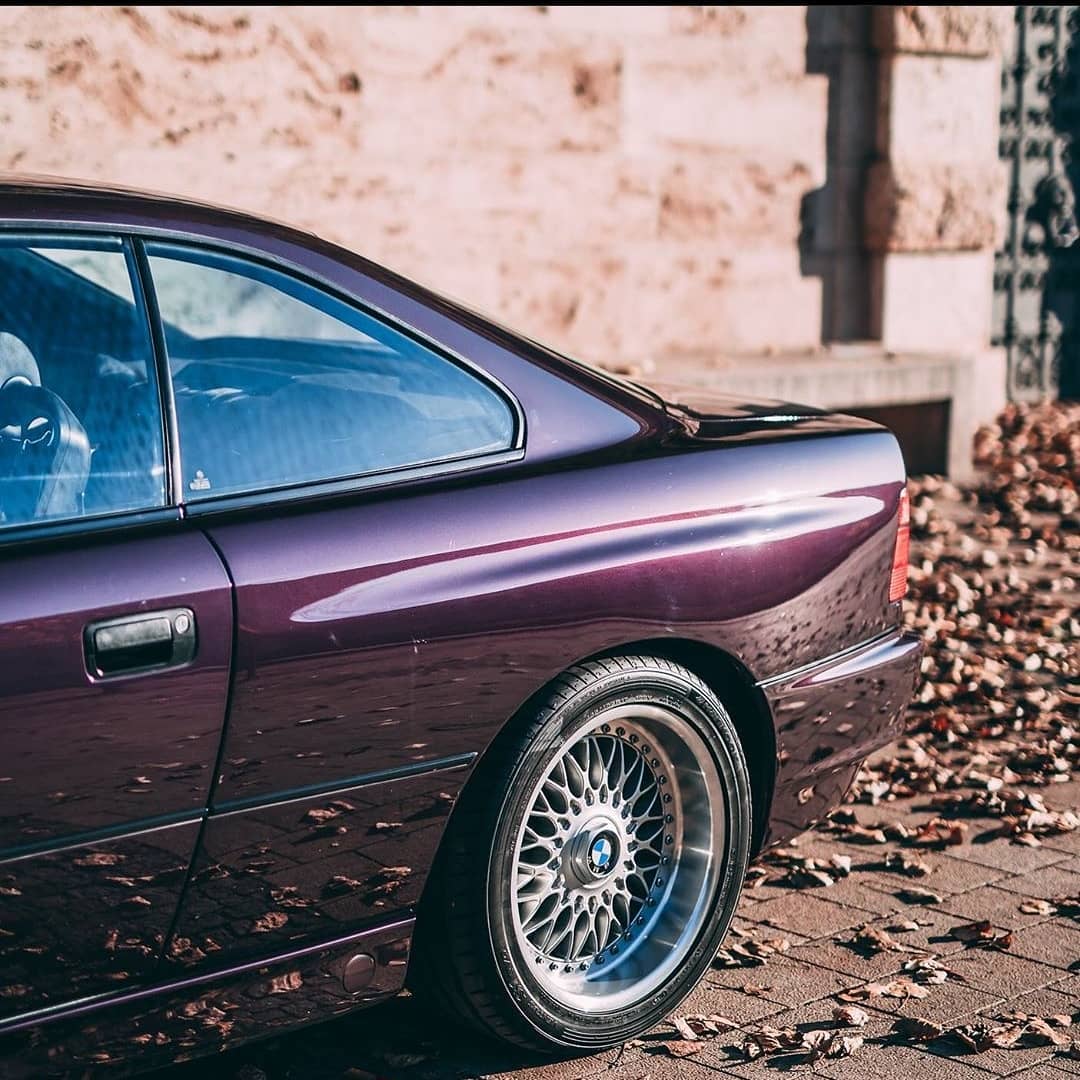 BMW 850 Csi|Glossy Metallic Victoria Violet Vinyl Wrap|Eowrap