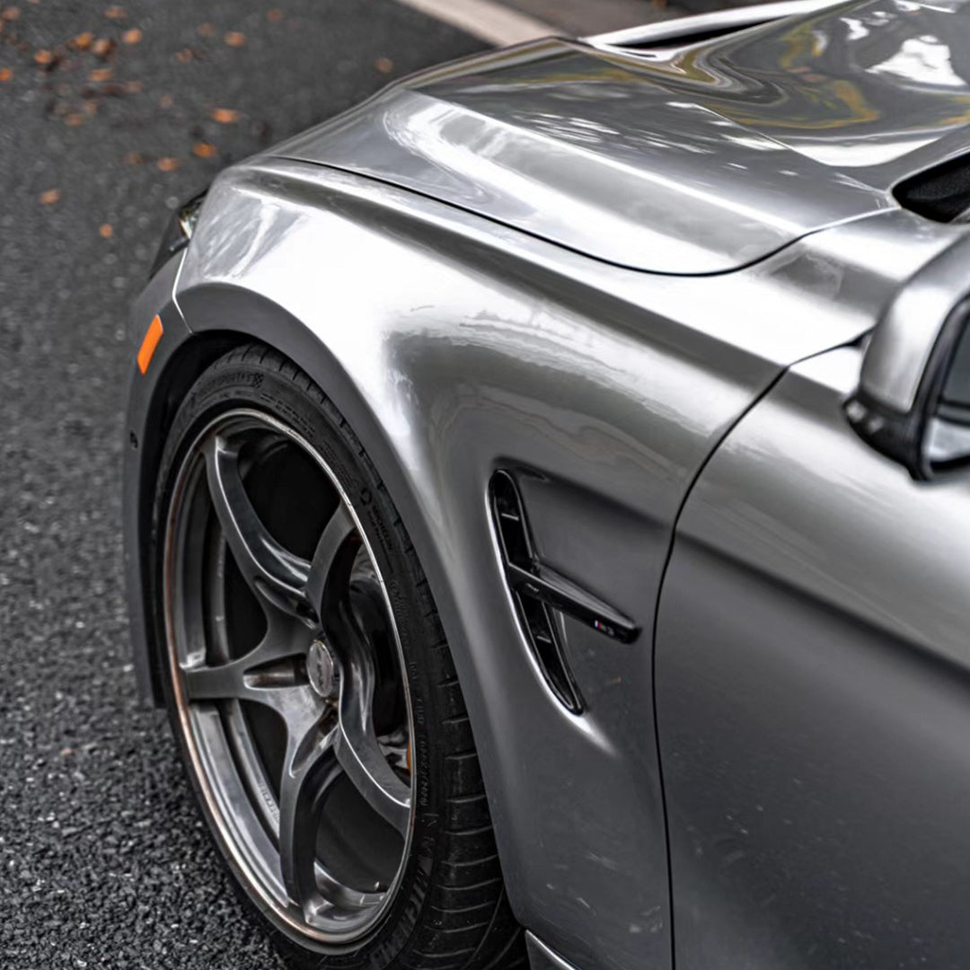 BMW | Glossy Metallic Metal Silver Vinyl Wrap|Eowrap