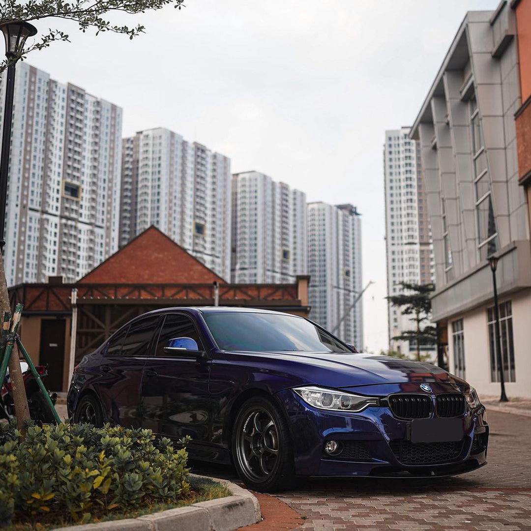 BMW|Glossy Metallic Tanzanite Blue Vinyl Wrap|Eowrap