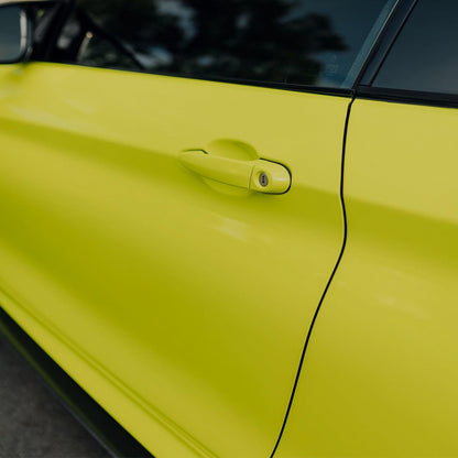 BMW|High Glossy Chartreuse Yellow Vinyl Wrap|Eowrap