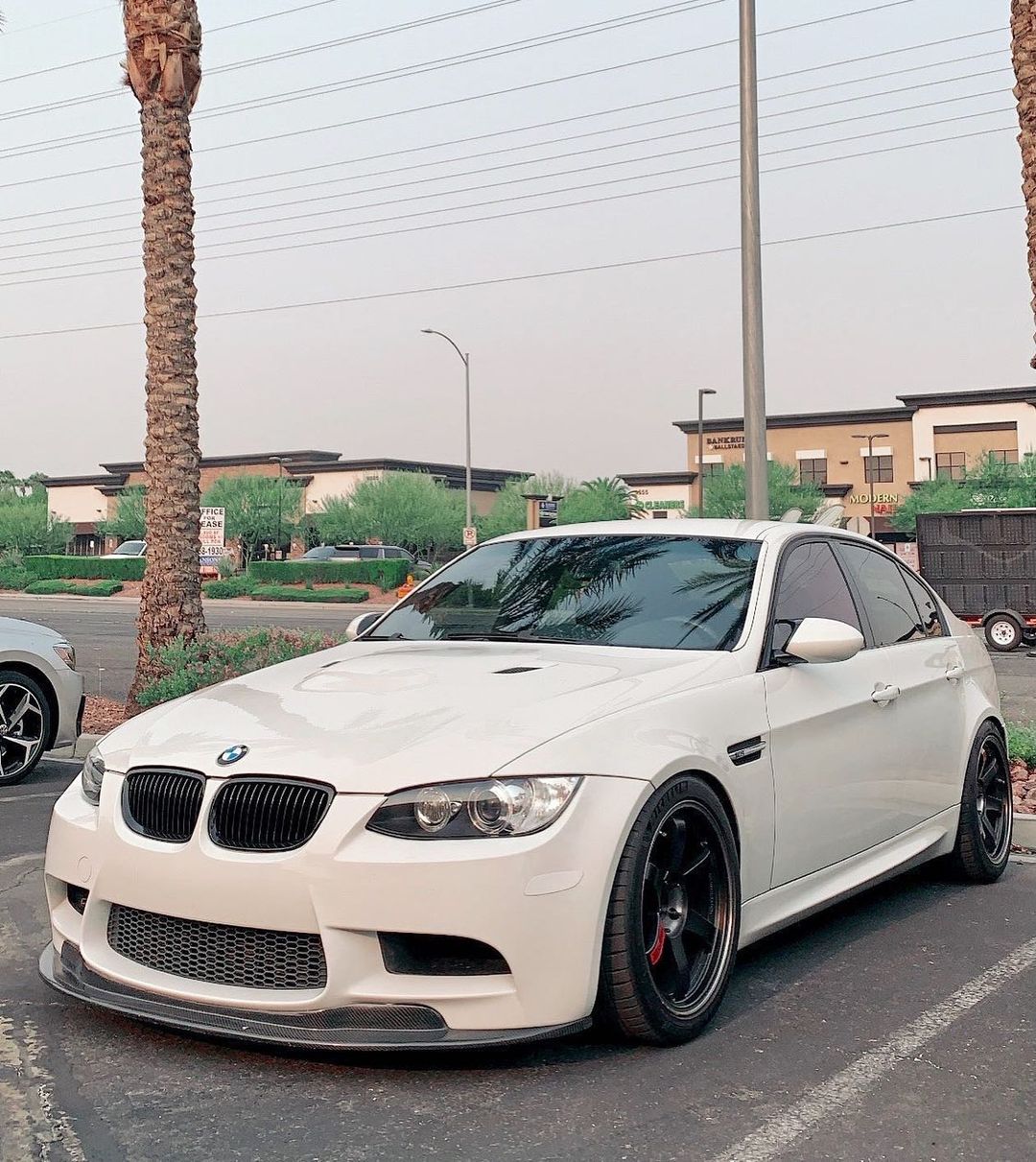 BMW M3|Glitter Metallic Diamond White Vinyl Wrap|Eowrap