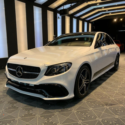 Benz E|Glossy White Gold Vinyl Wrap|Eowrap