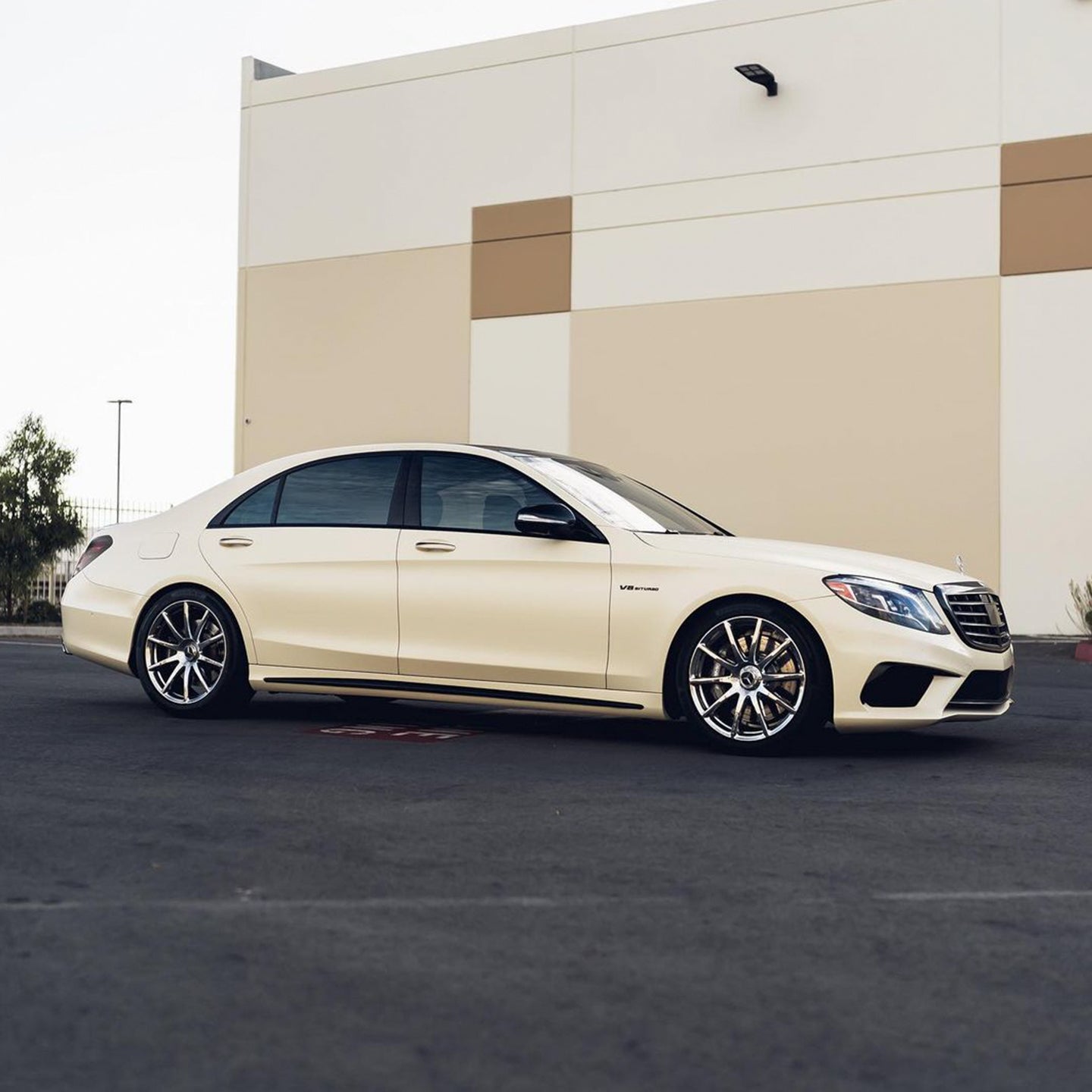 Benz S|Matte Silk Ivory White Vinyl Wrap|Eowrap