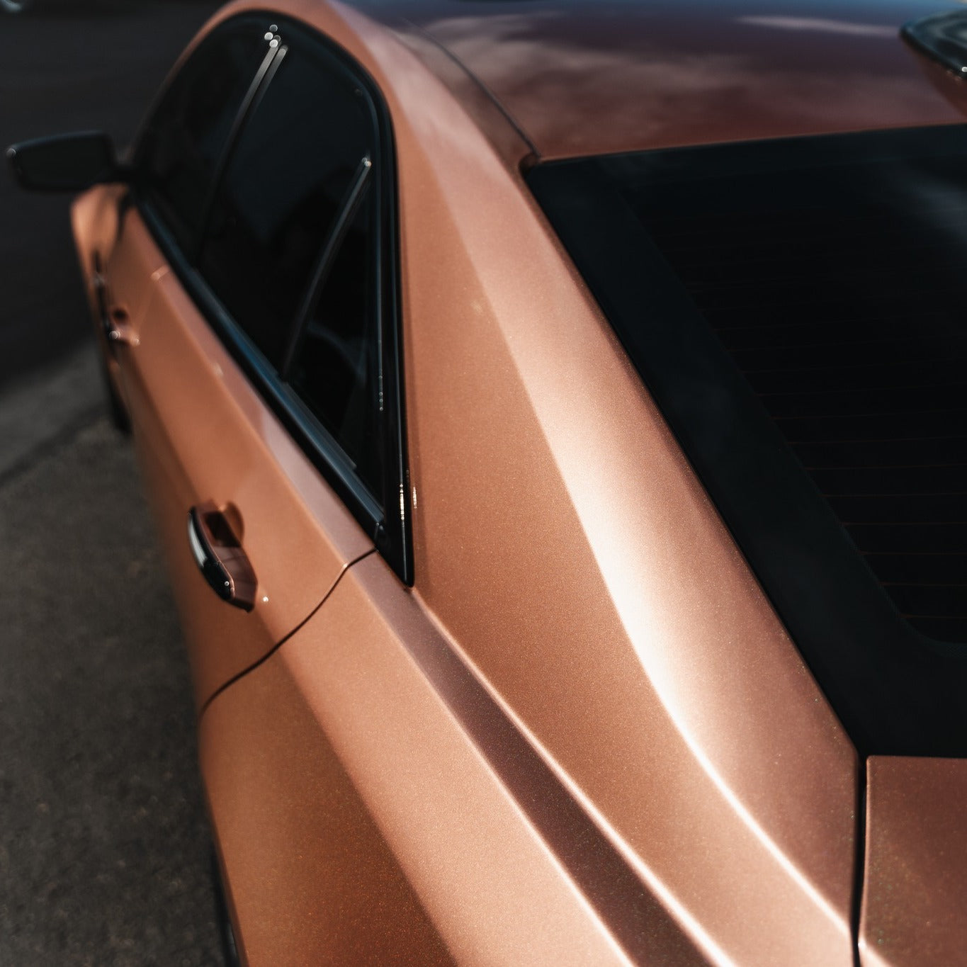 Cadillac|Glossy Metallic Rose Gold Vinyl Wrap|Eowrap