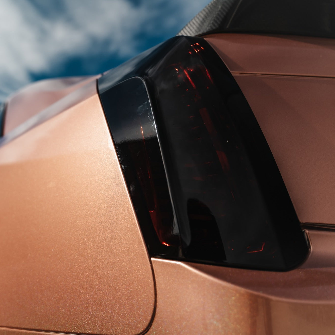 Cadillac|Glossy Metallic Rose Gold Vinyl Wrap|Eowrap