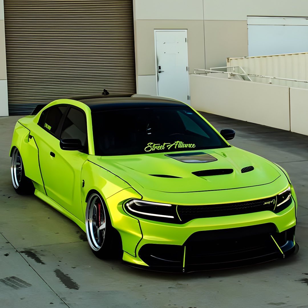 Dodge Charger|Candy Metallic Neon Yellow green Vinyl Wrap|Eowrap