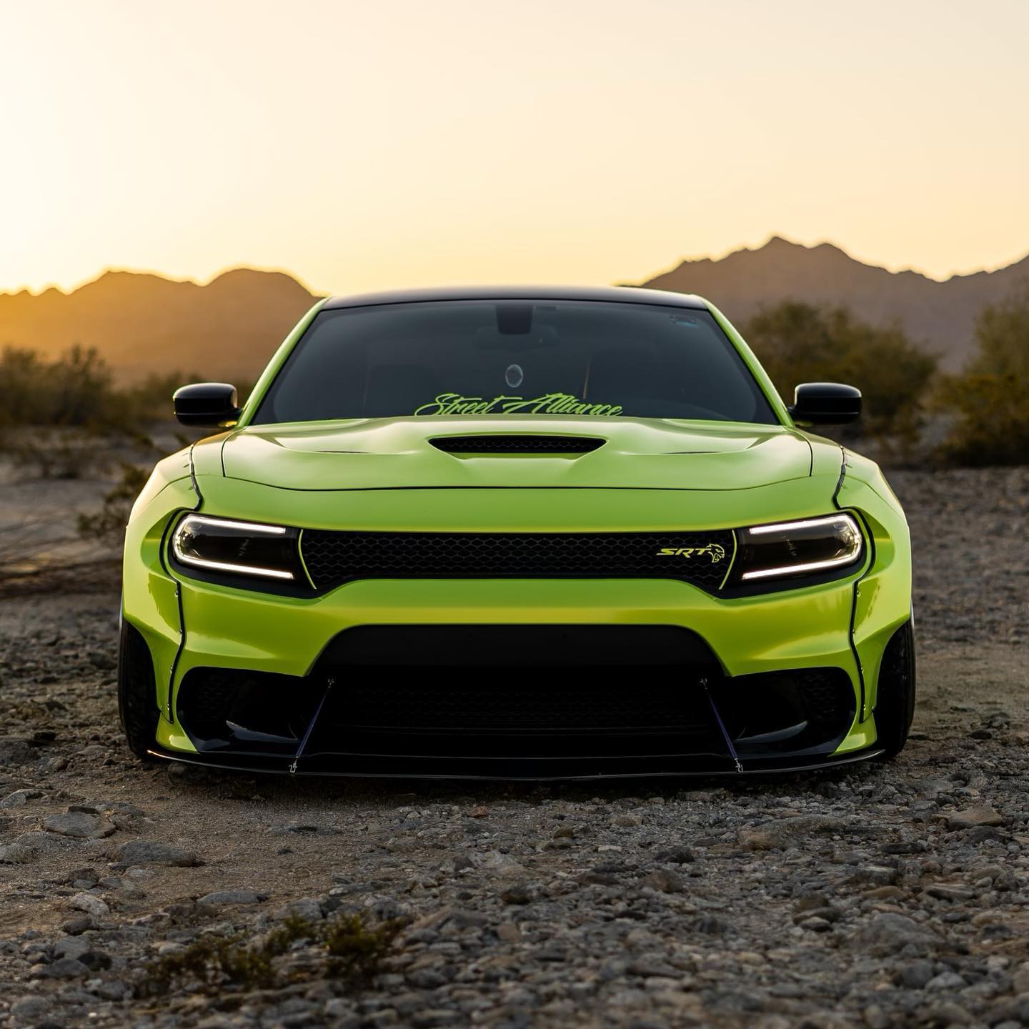 Dodge Charger|Candy Metallic Neon Yellow green Vinyl Wrap|Eowrap