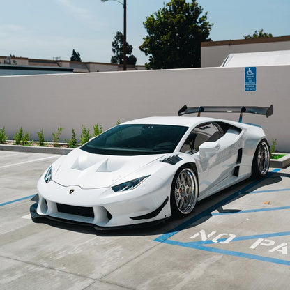 Ferrari F8|High Glossy Crystal White Vinyl Wrap|Eowrap