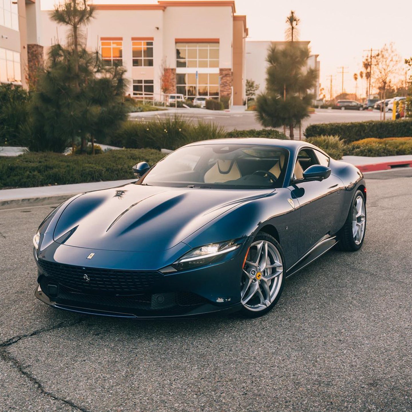 Ferrari|Glossy Metallic Indigo Blue Vinyl Wrap|Eowrap