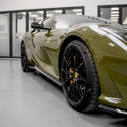 Ferrari|High Glossy Army Green Vinyl Wrap|Eowrap