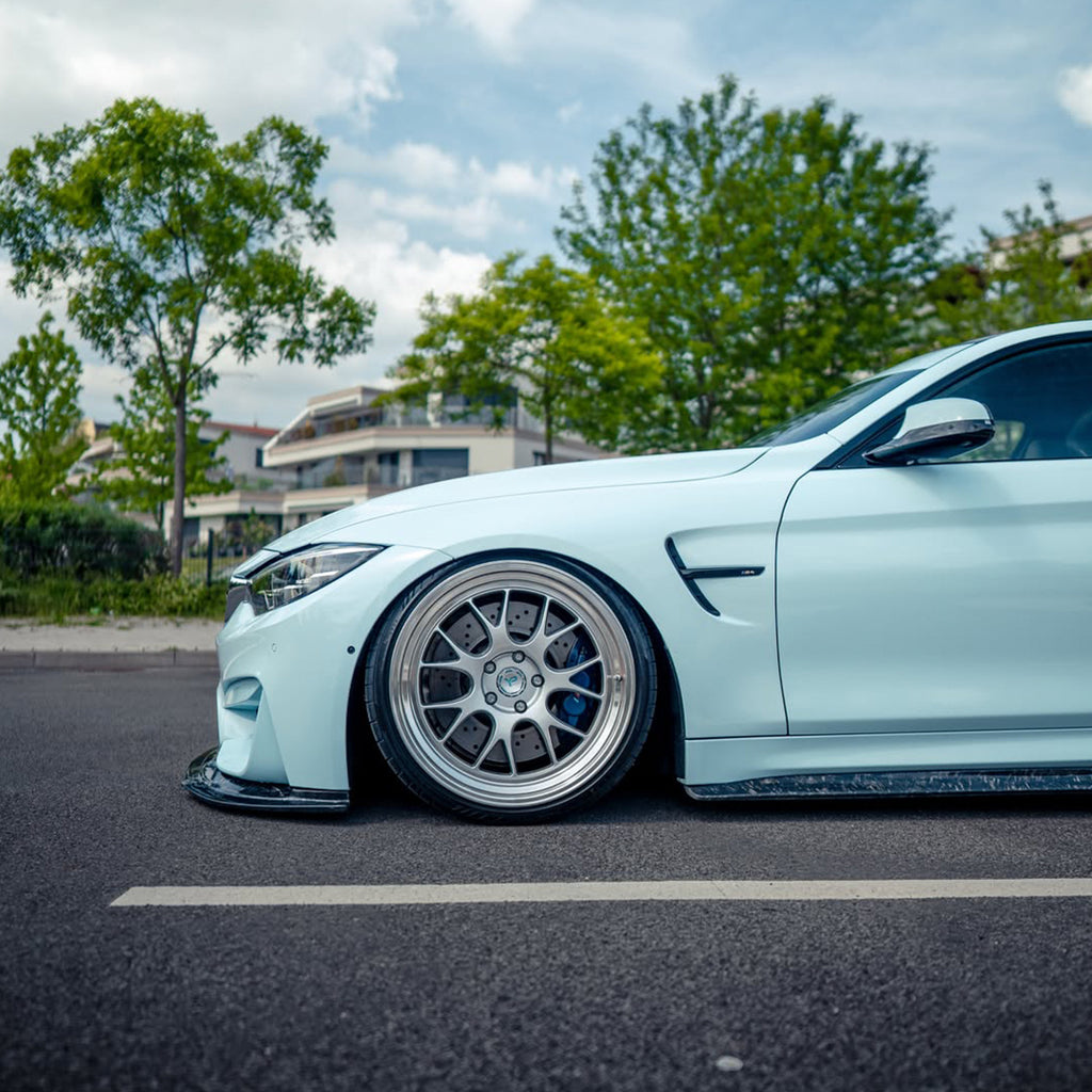 Gloss Frozzen Blue Vinyl Wrap