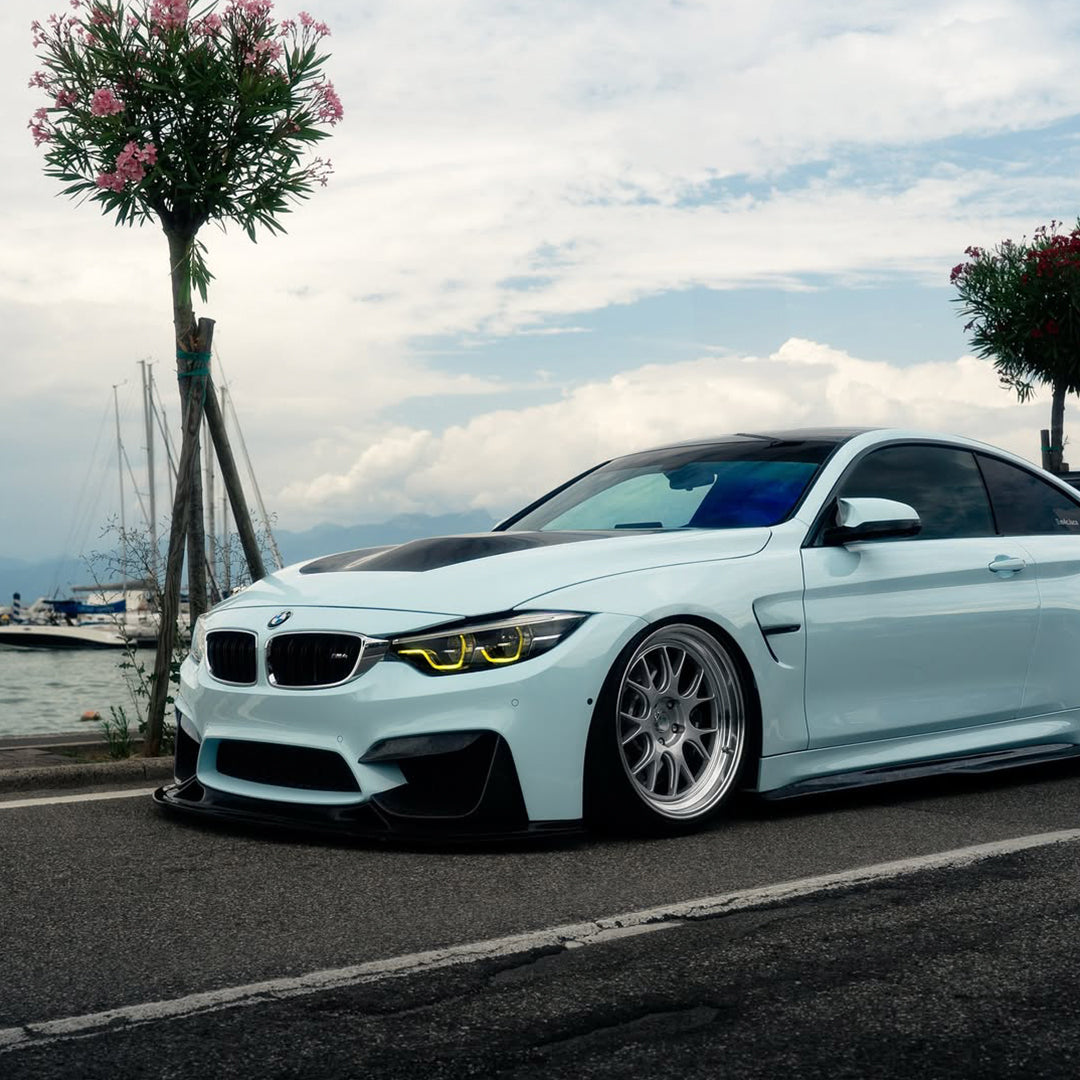Gloss Frozzen Blue Vinyl Wrap