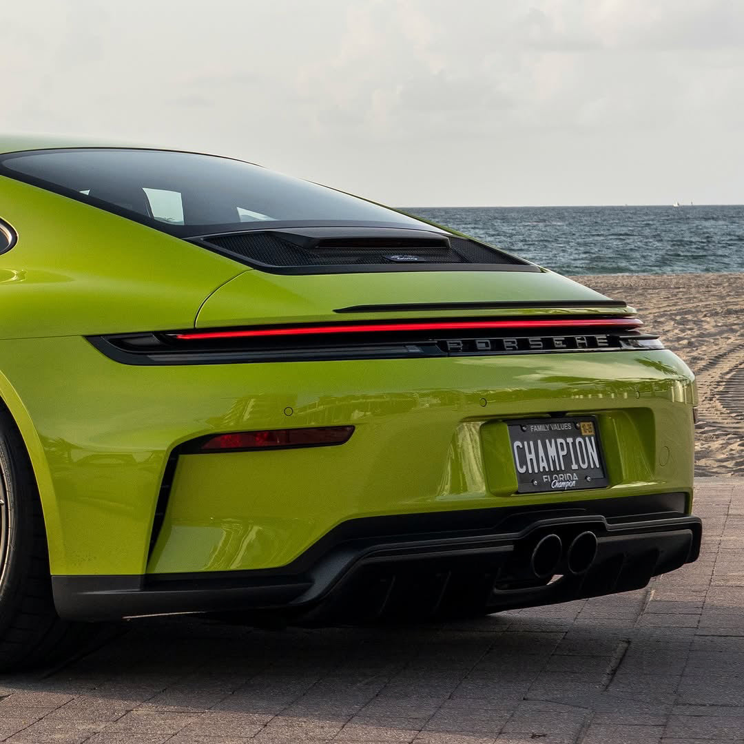 Gloss Grass green Vinyl Wrap