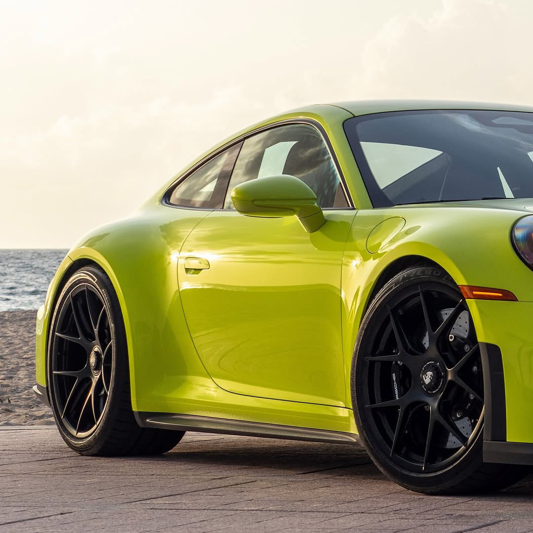 Gloss Grass green Vinyl Wrap