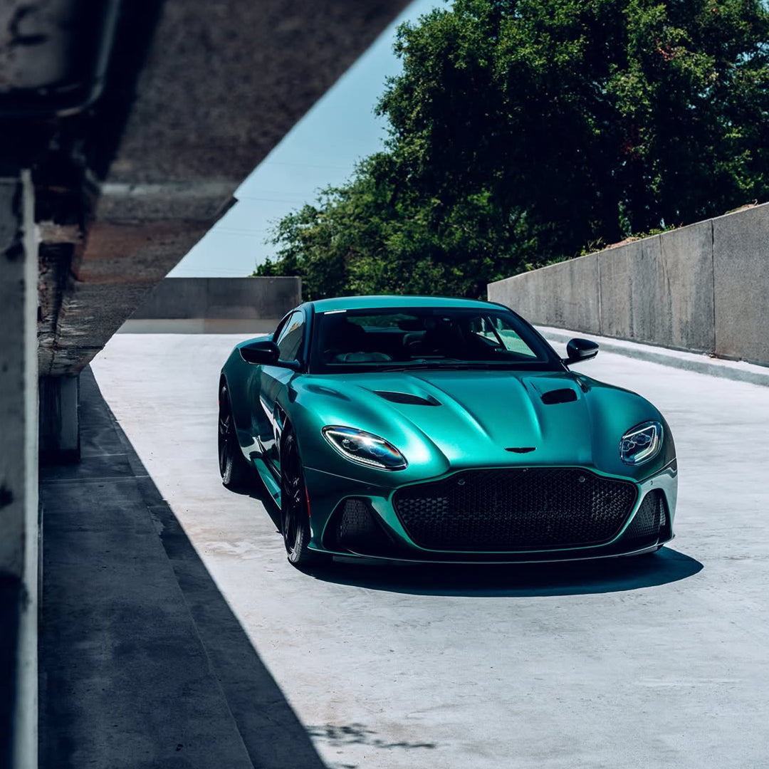 Gloss Metallic Emerald Green Vinyl Wrap