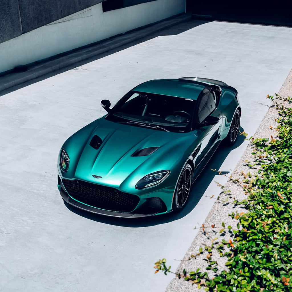 Gloss Metallic Emerald Green Vinyl Wrap