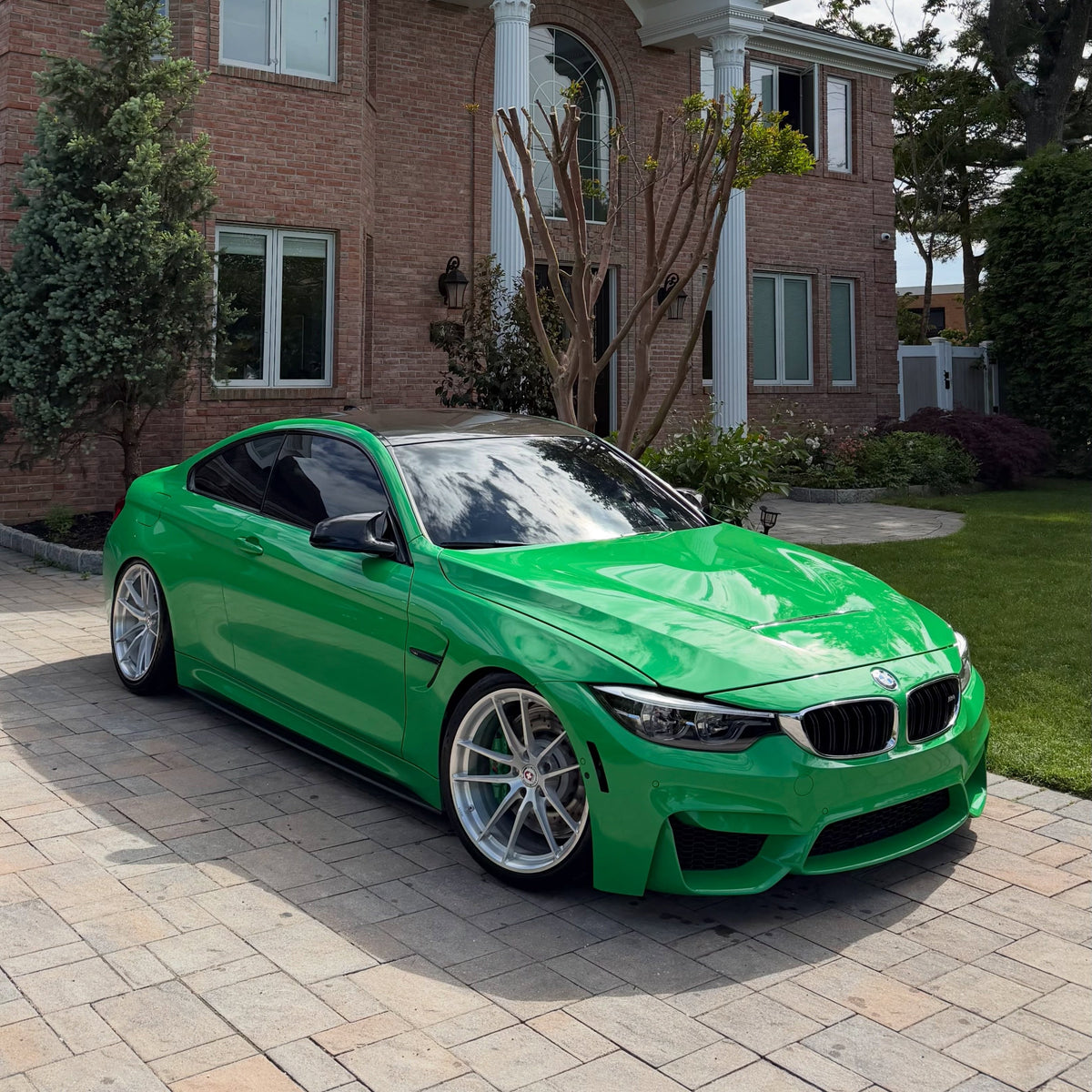 BMW M4 (F82)