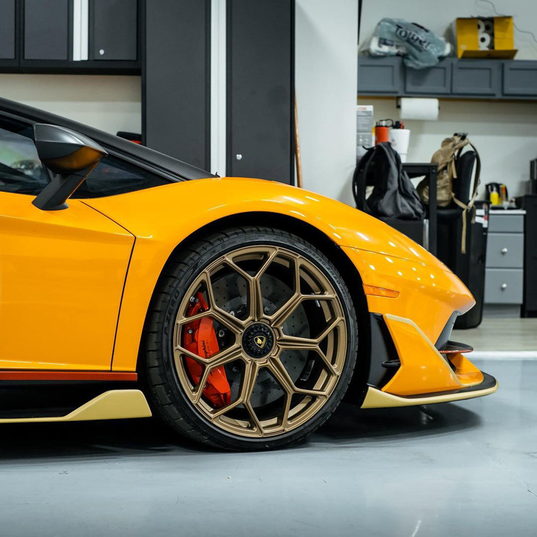 Lamborghini|Glossy Metallic Golden Yellow Vinyl Wrap|Eowrap