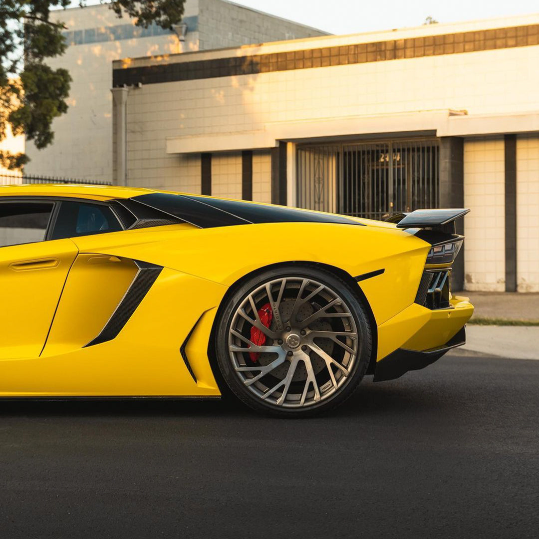 Lamborghini|High Glossy Racing Yellow Vinyl Wrap|Eowrap