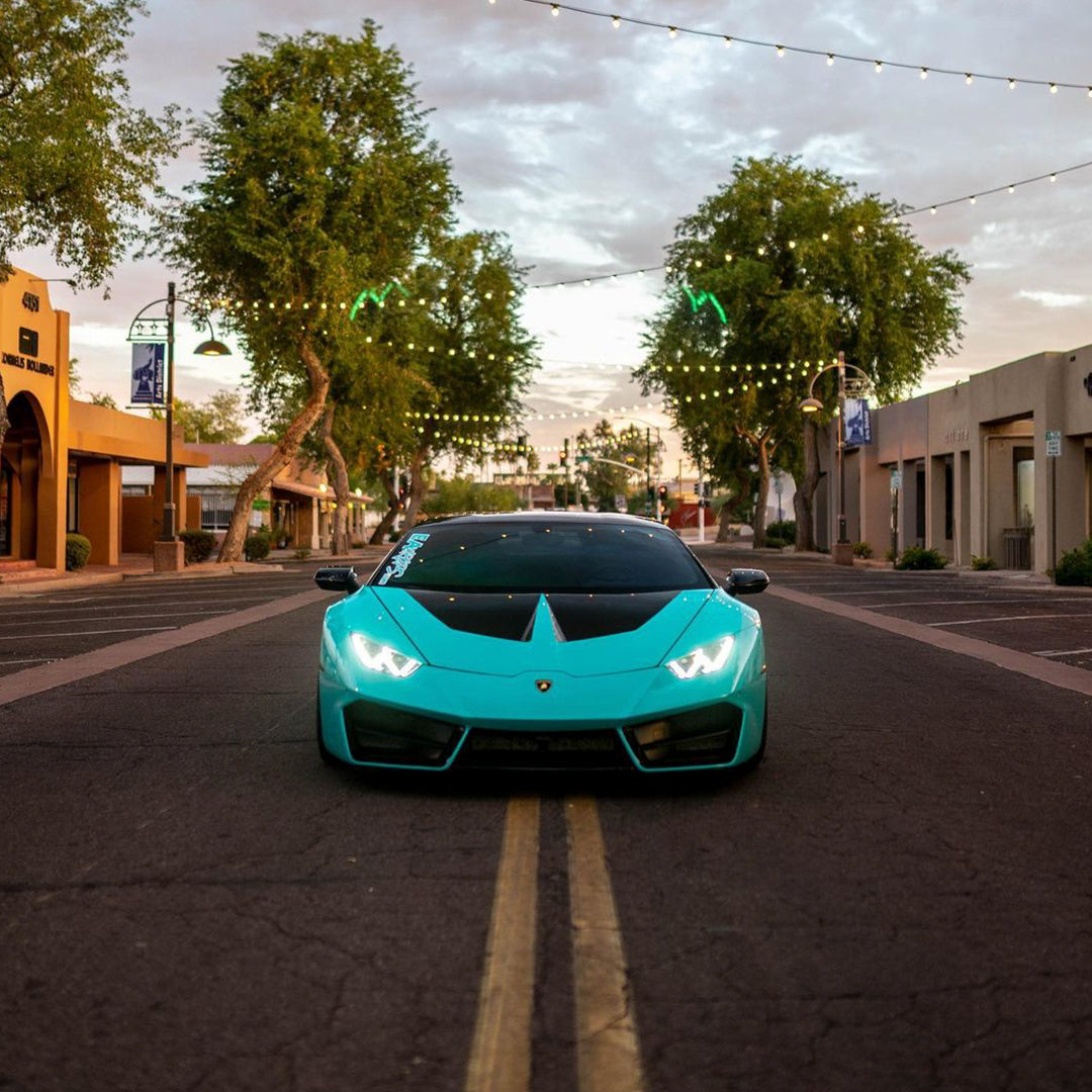 Lamborghini|Super Glossy Tiffany Vinyl Wrap|Eowrap