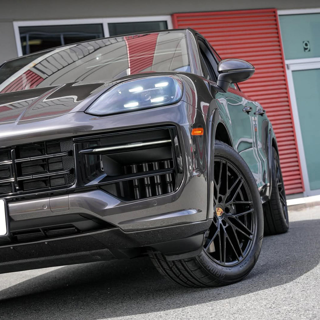 Liquid Metallic Gunmetal Gray Vinyl Wrap