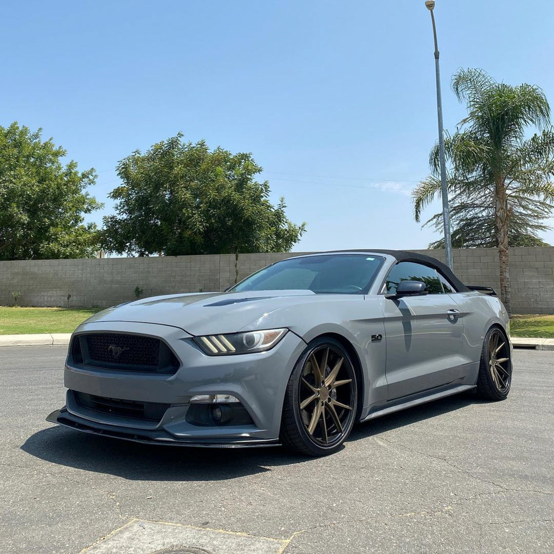 Mustang|Glossy Nardo Gray vinyl wrap|Eowrap