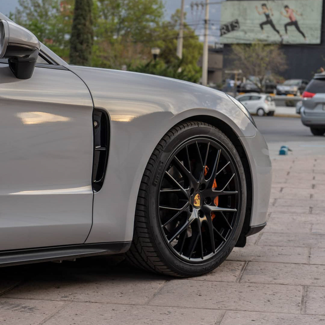 Panamera|High Glossy Bright Gray Vinyl Wrap|Eowrap