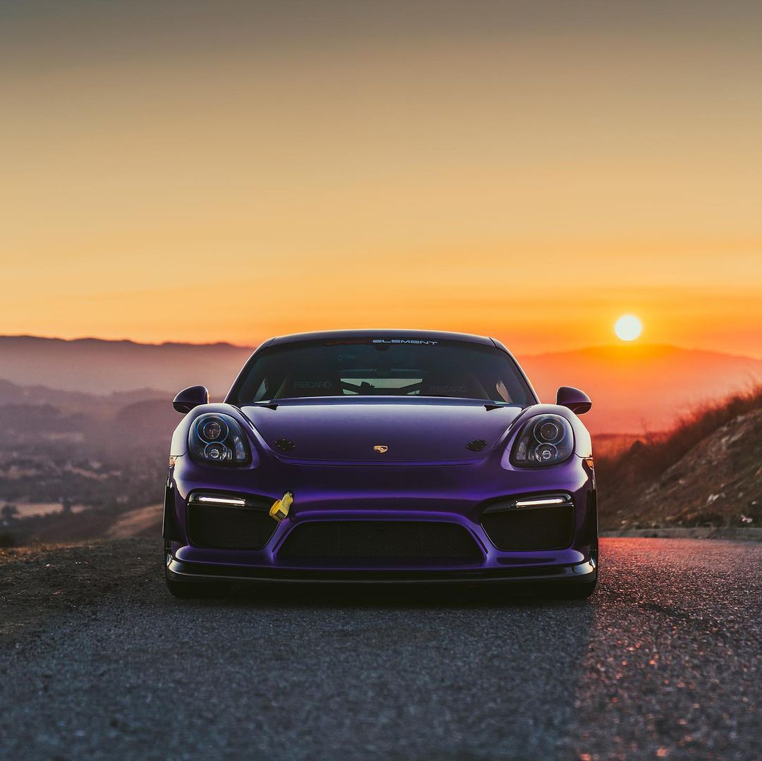 Porsche Cayman|Glossy Metallic Midnight Purple Vinyl Wrap|Eowrap