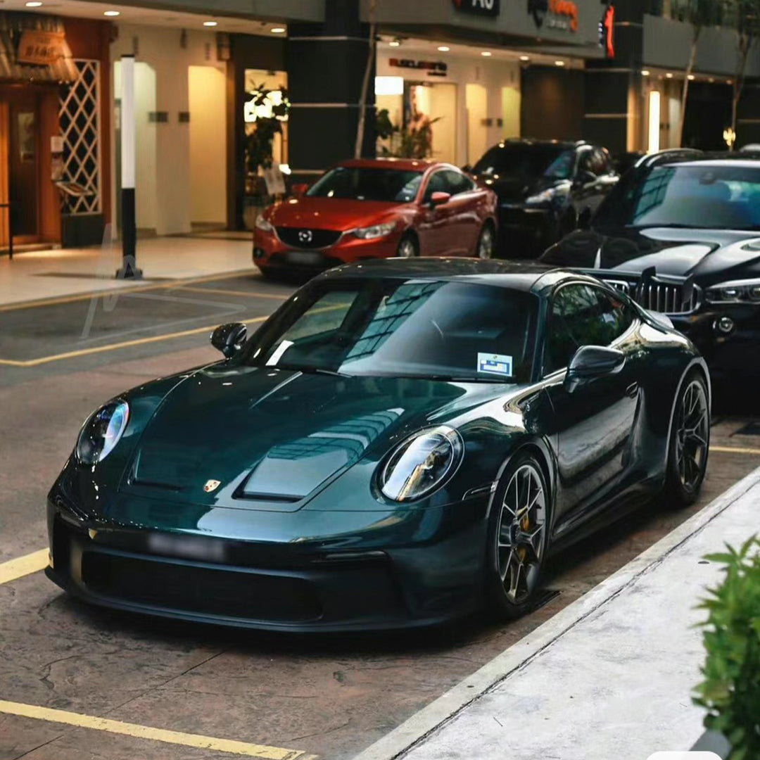 Porsche|Glossy Metallic British Racing Green Car Wrap|Eowrap