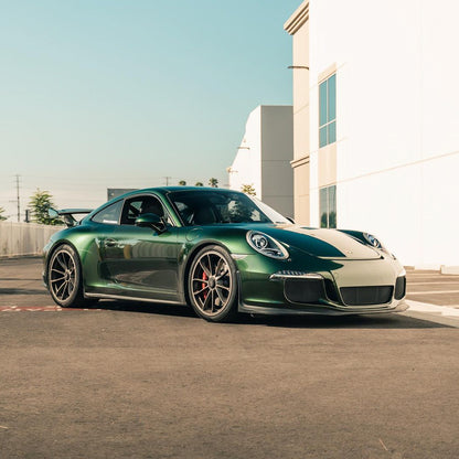 Porsche|Glossy Metallic Gotland Green Vinyl Wrap|Eowrap