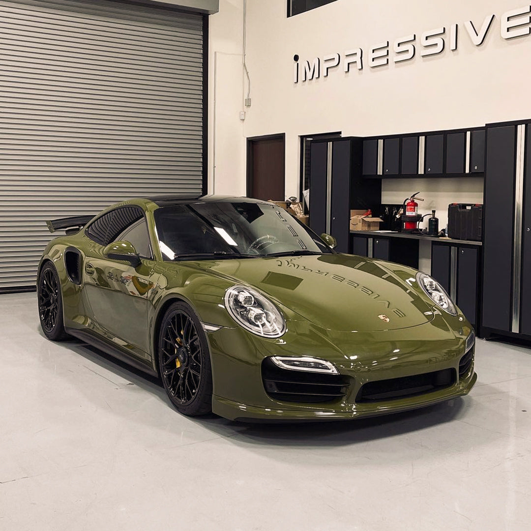 Porsche|High Glossy Army Green Vinyl Wrap|Eowrap