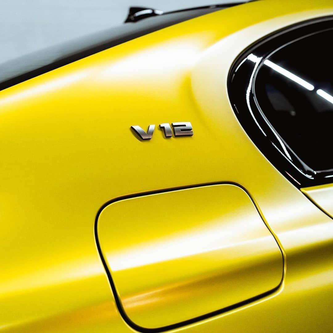 Satin Pearl Neon Yellow Vinyl Wrap