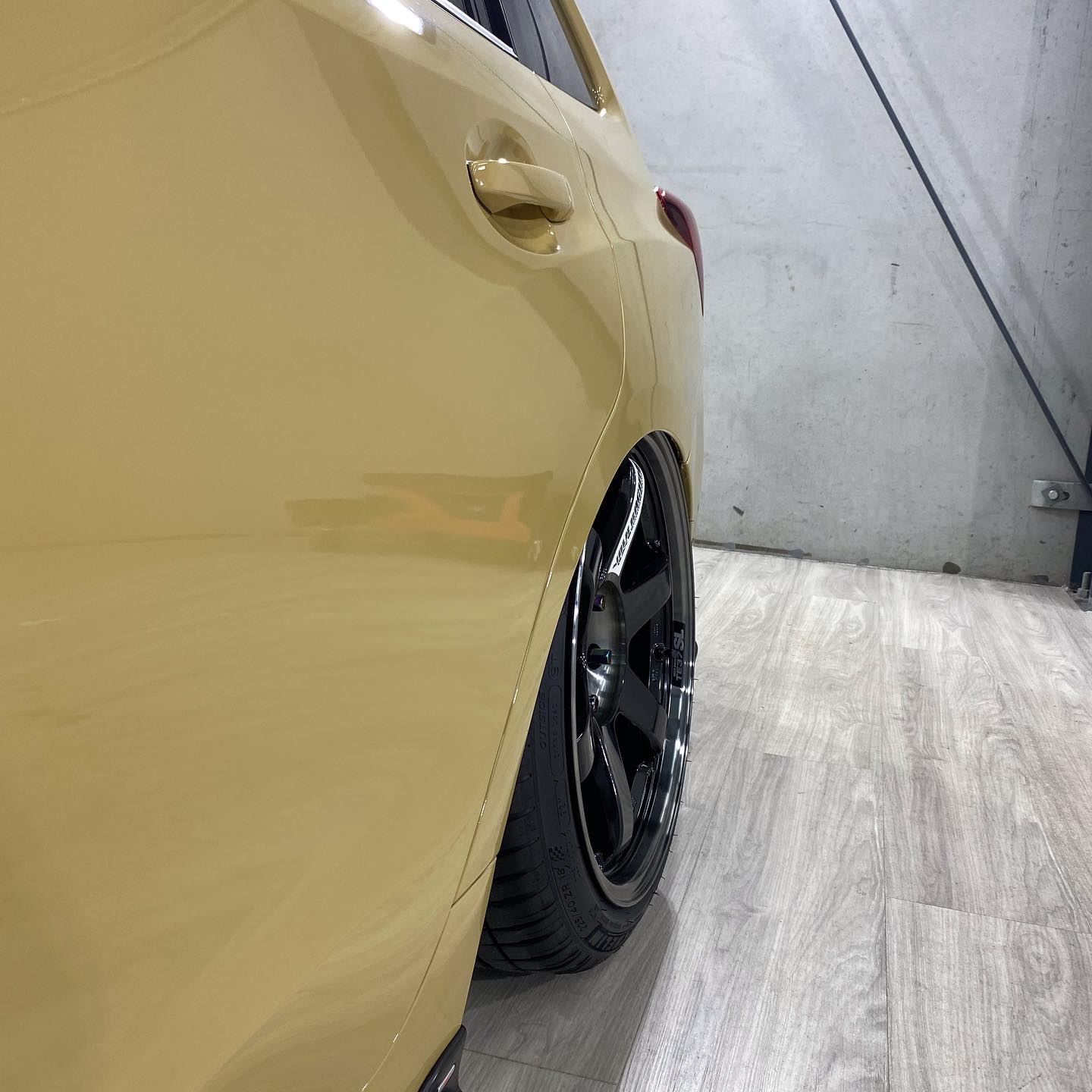 Gloss Desert Yellow PPF