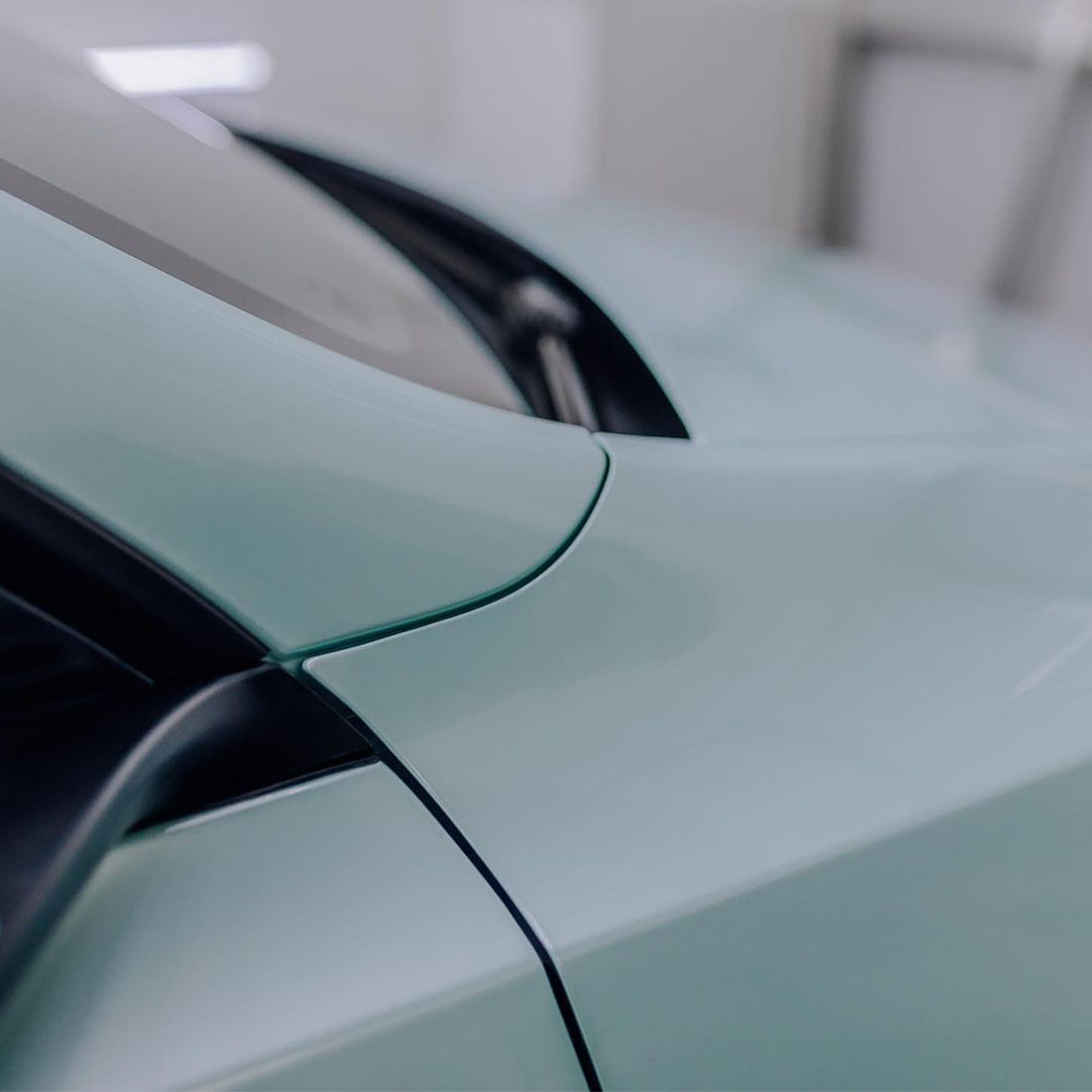 Tesla Model Y|Super Glossy Glacier Blue Vinyl Wrap|Eowrap