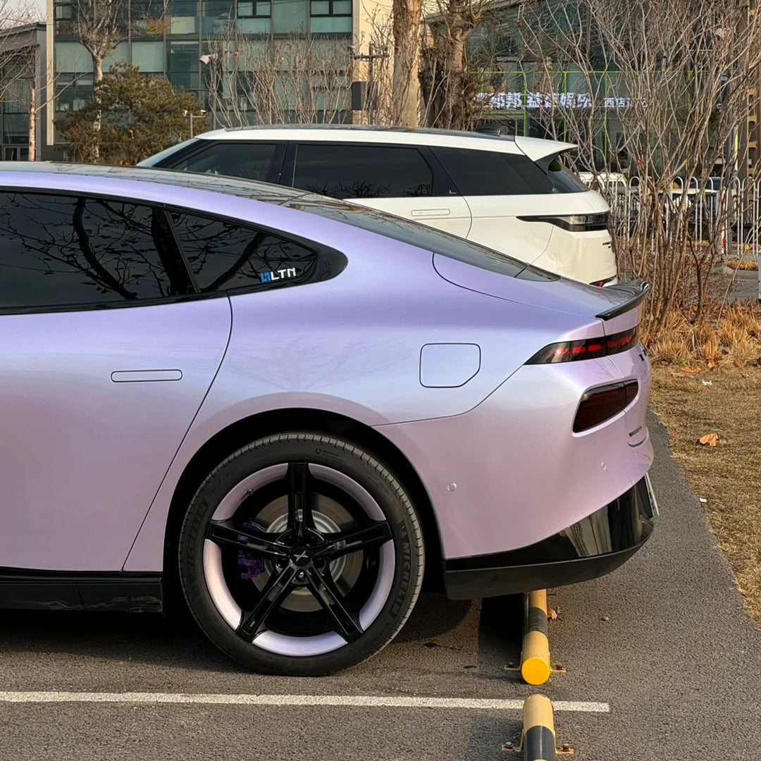 XPeng P7|Candy Metallic Silver Purple Vinyl Wrap|Eowrap