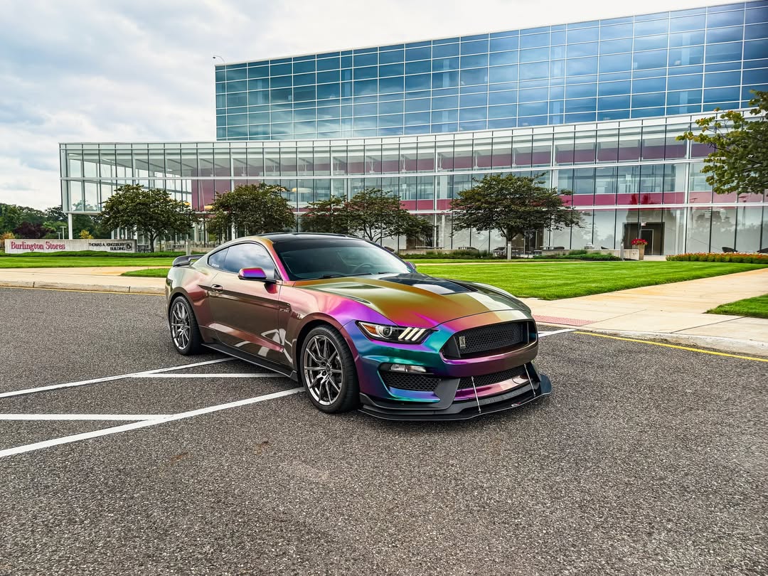 Amethyst Luminous PPF | Hyper Color Shift installed on Ford Mustang (S550) Mustang (S550)