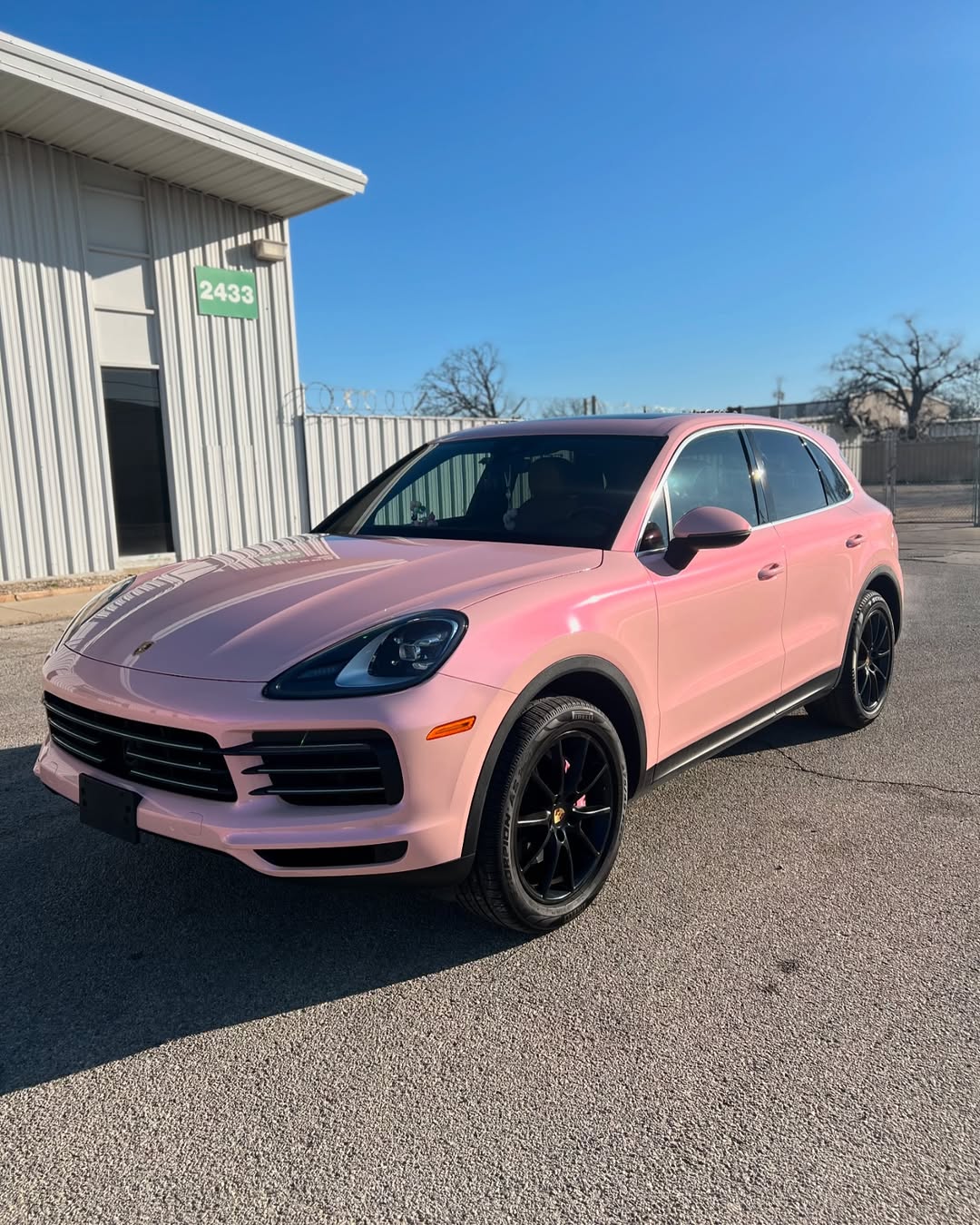 Candy Metallic Purple Pink Vinyl Wrap installed on Porsche Cayenne (9Y0) Cayenne (9Y0)