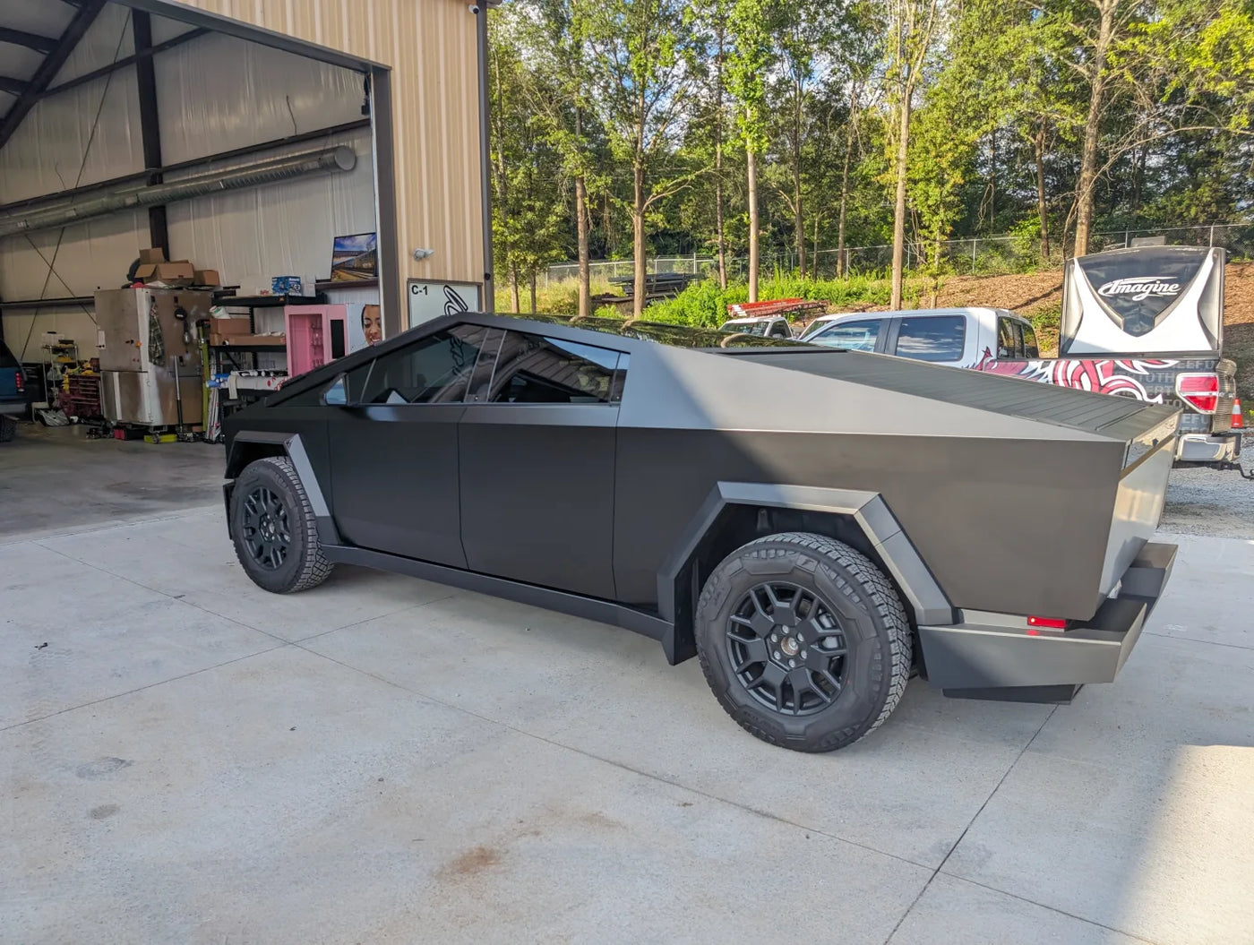 Autobahn Graphics LLC