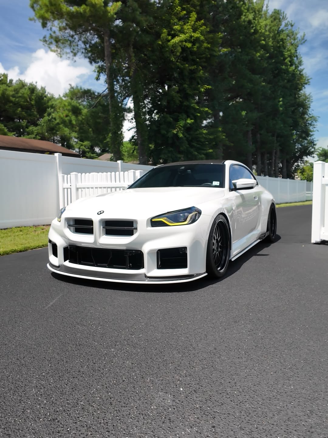 Gloss Crystal White Vinyl Wrap installed on BMW M2 (G87) M2 (G87)
