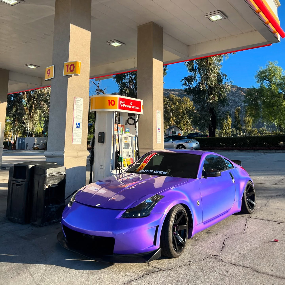 Laser Gloss Lavender Purple Vinyl Wrap installed on Nissan 350Z (Z33) 350Z (Z33)