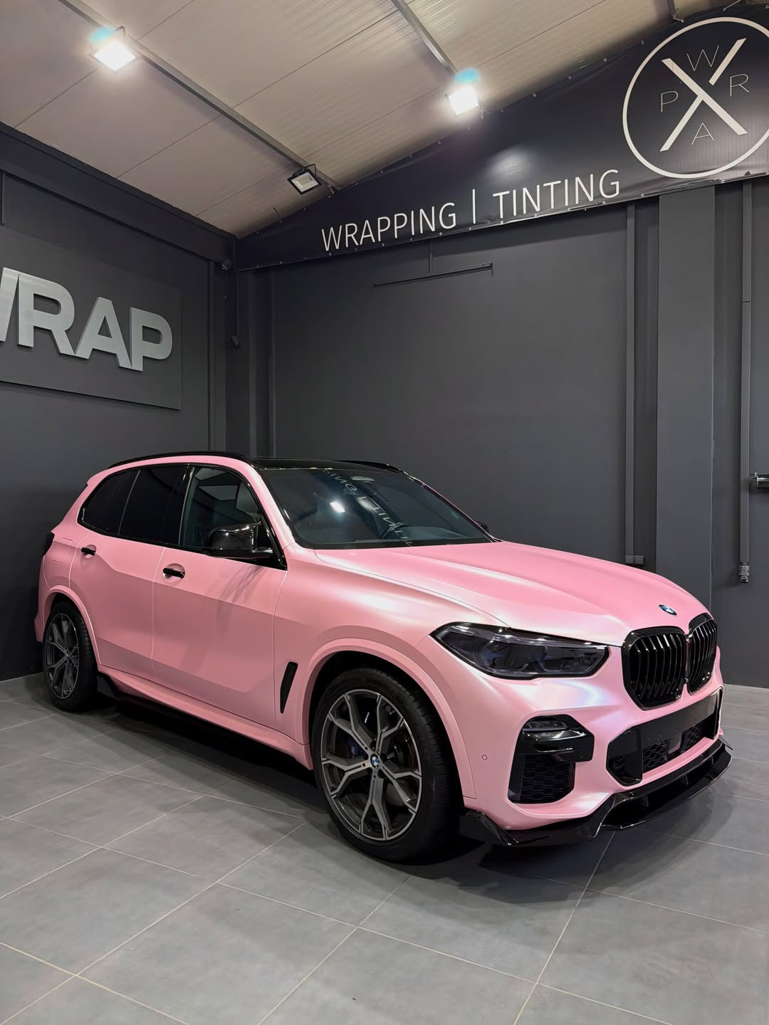 Satin Chrome Blossom Pink Vinyl Wrap installed on BMW X5 (G05) X5 (G05)