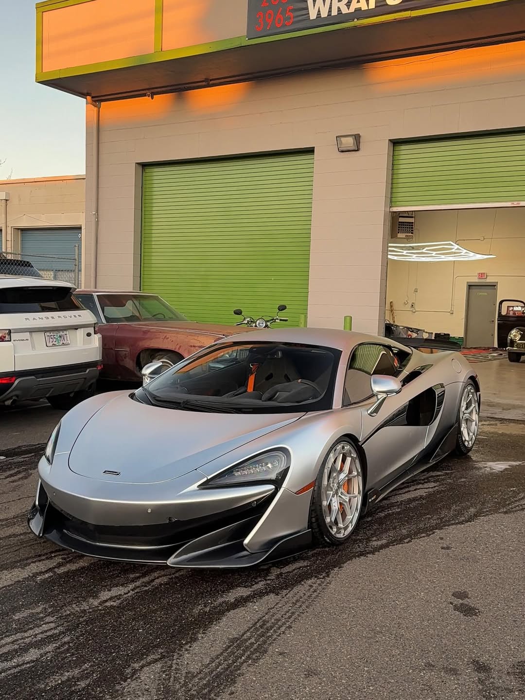 Satin Chrome Silver Vinyl Wrap installed on McLaren 570S (Sports Series) 570S (Sports Series)